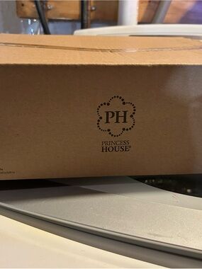 Princess House 11” round griddle